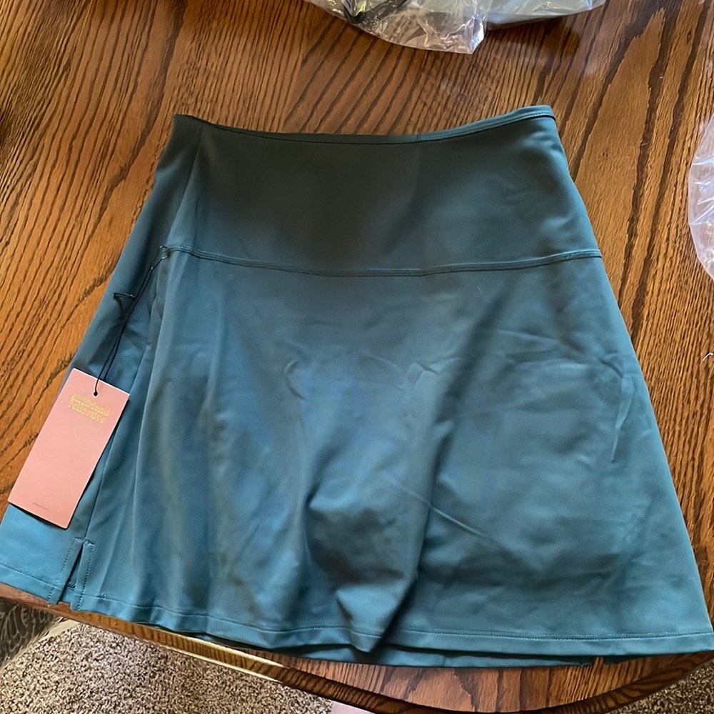 Girlfriend Collective Moss Green Sport Skort M